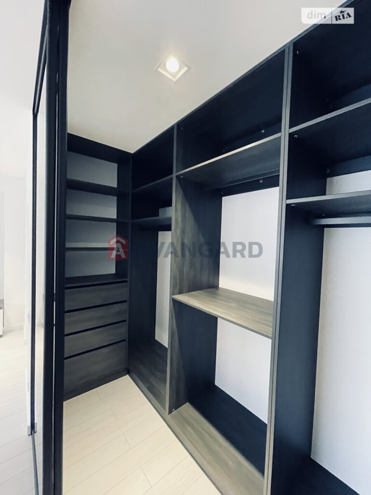 ��������, 292 ��.�. ���� 17