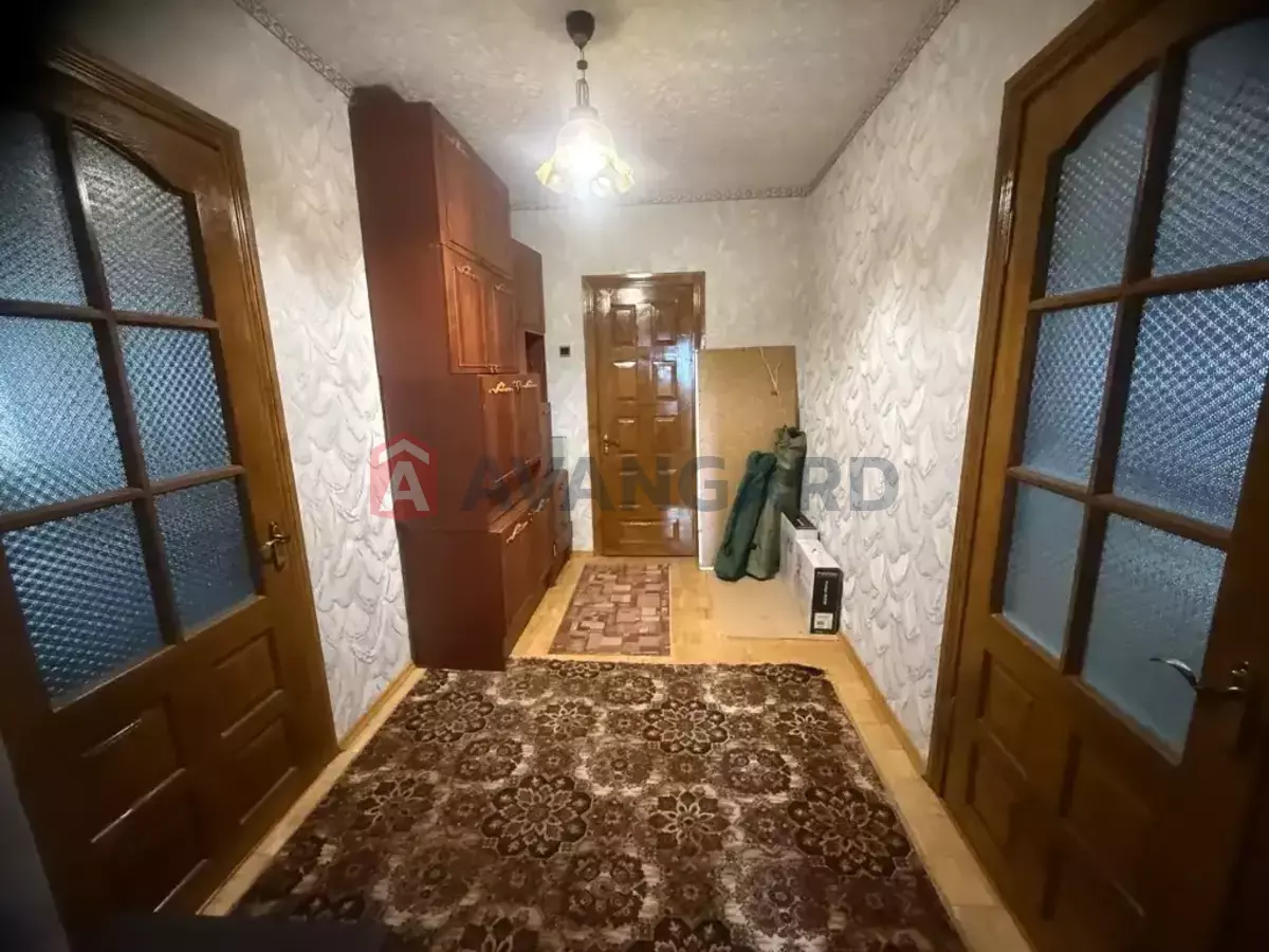 �������, 145 ��.�. ���� 12