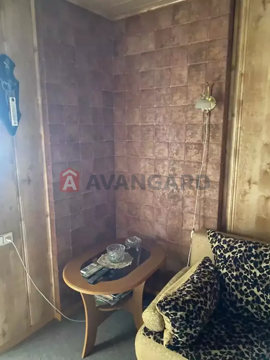 ����, 100 ��.�. ���� 7