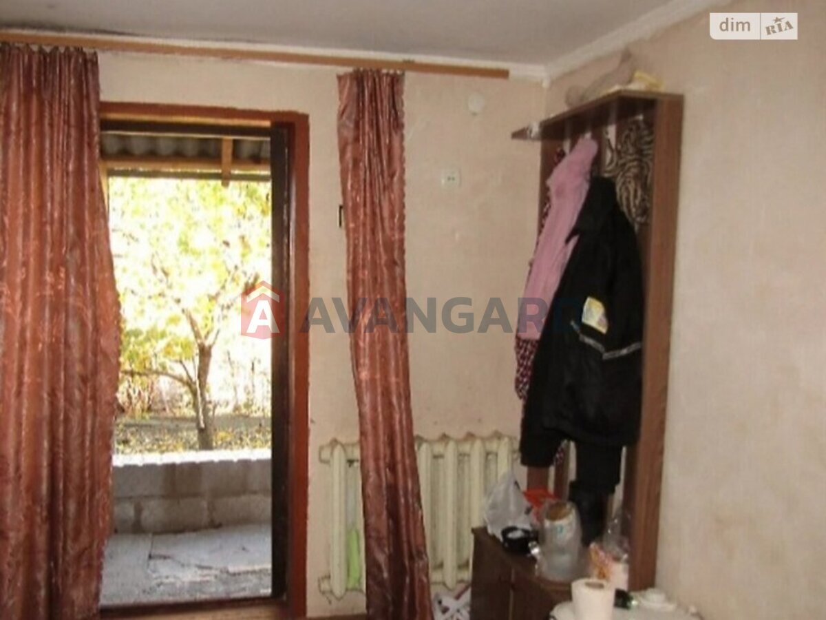 ������� �������, 44 ��.�. ���� 21