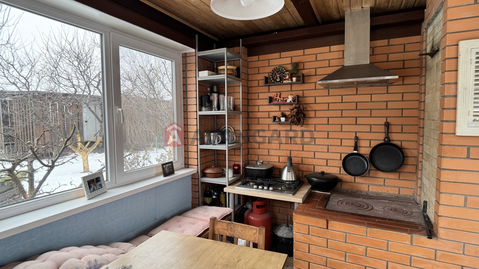 �������, 85 ��.�. ���� 22