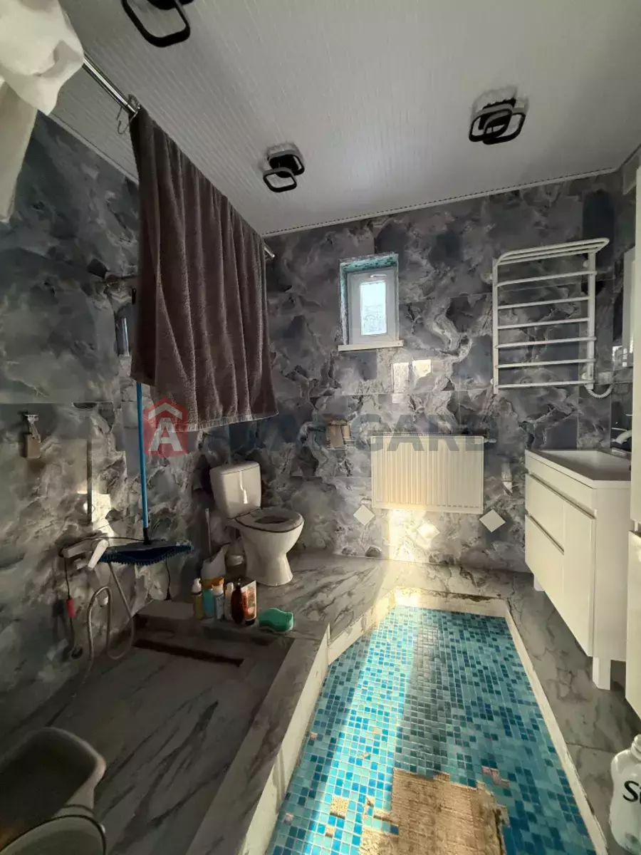 �������, 172 ��.�. ���� 21