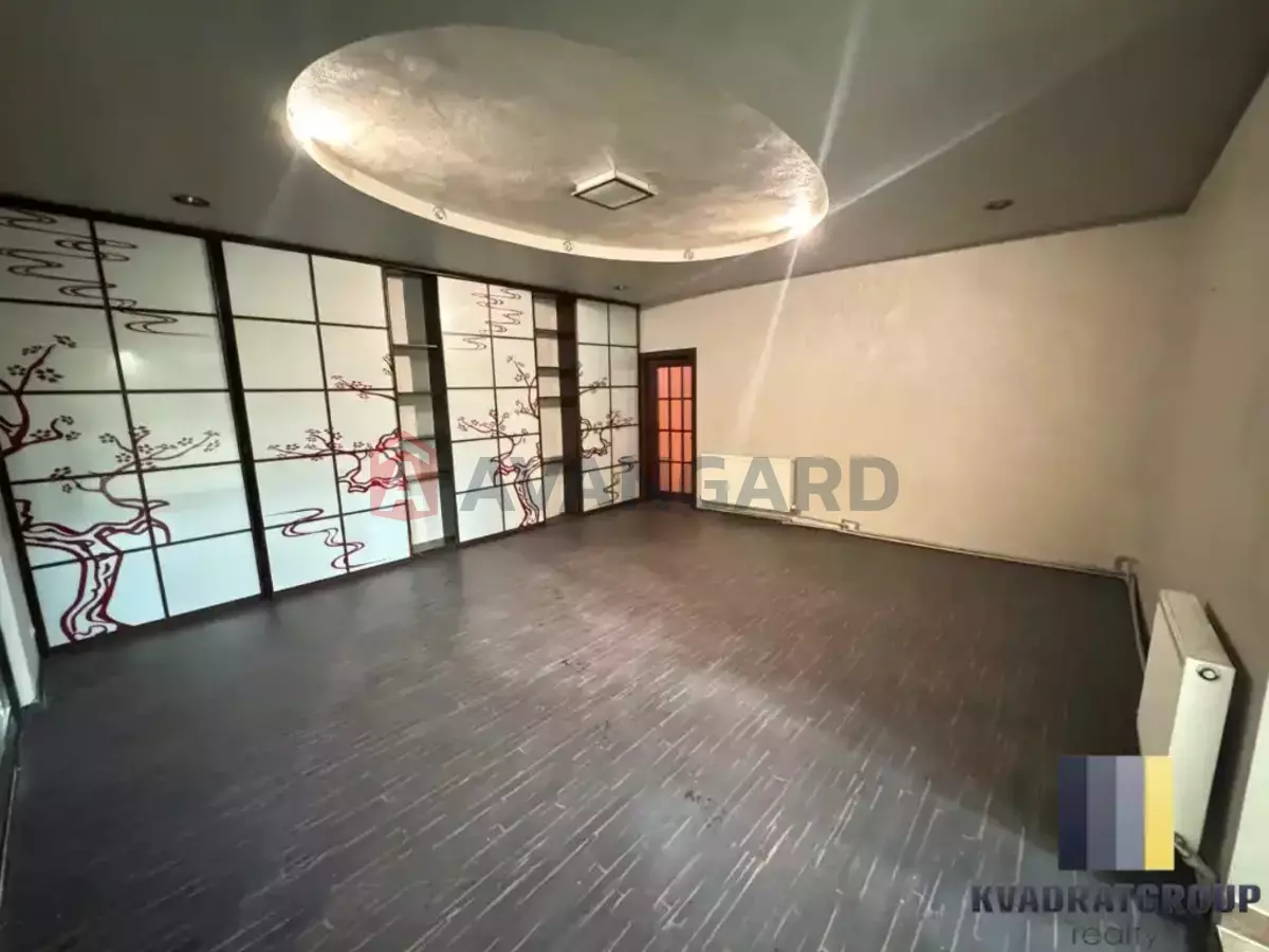 �������, 244 ��.�. ���� 8