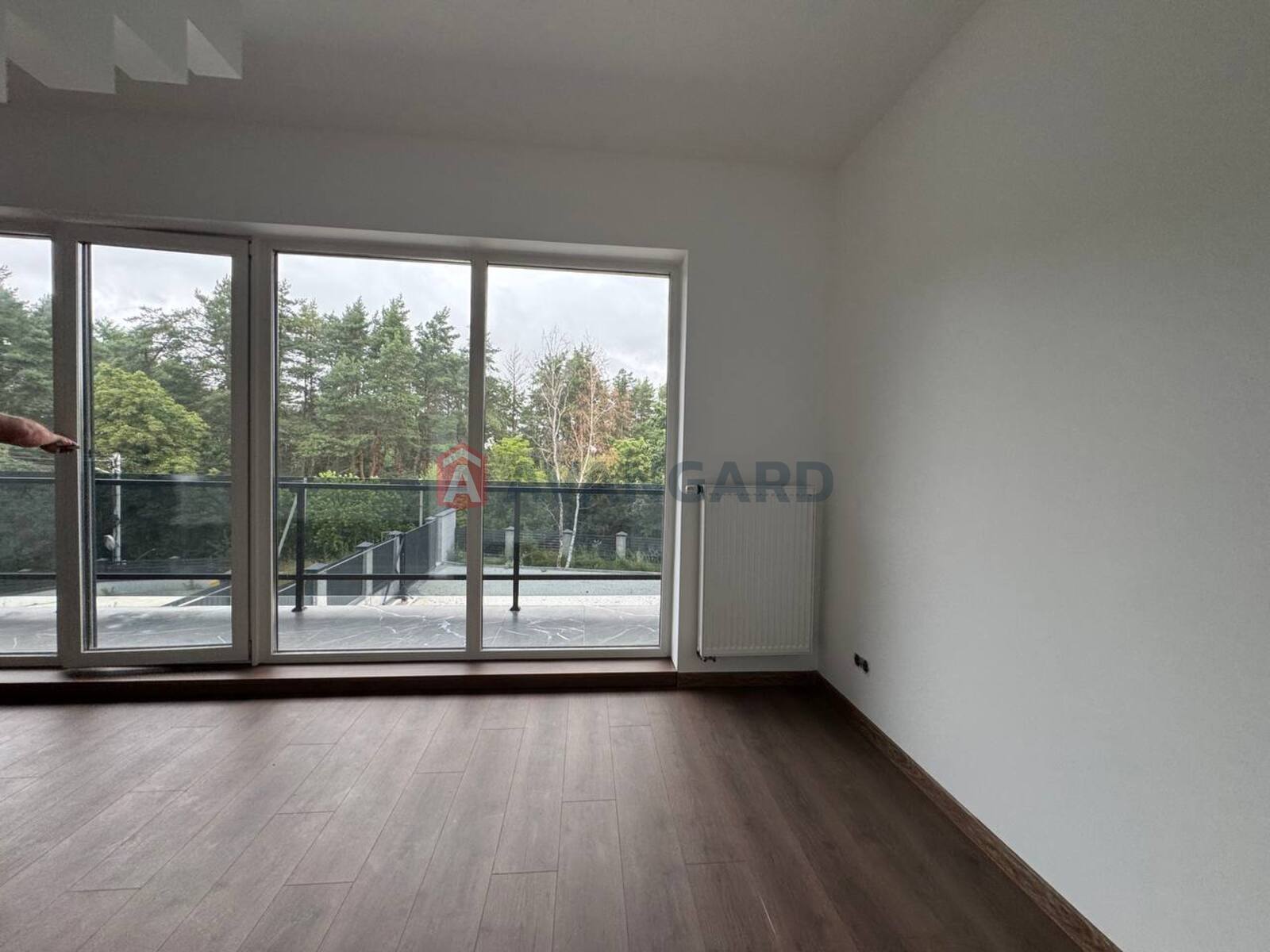 ��������, 118 ��.�. ���� 13