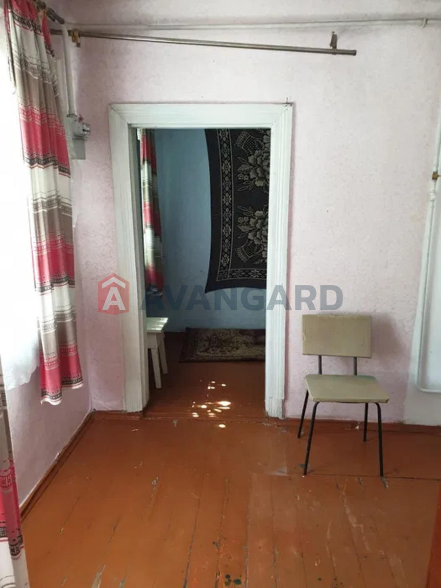 �������, 37 ��.�. ���� 9