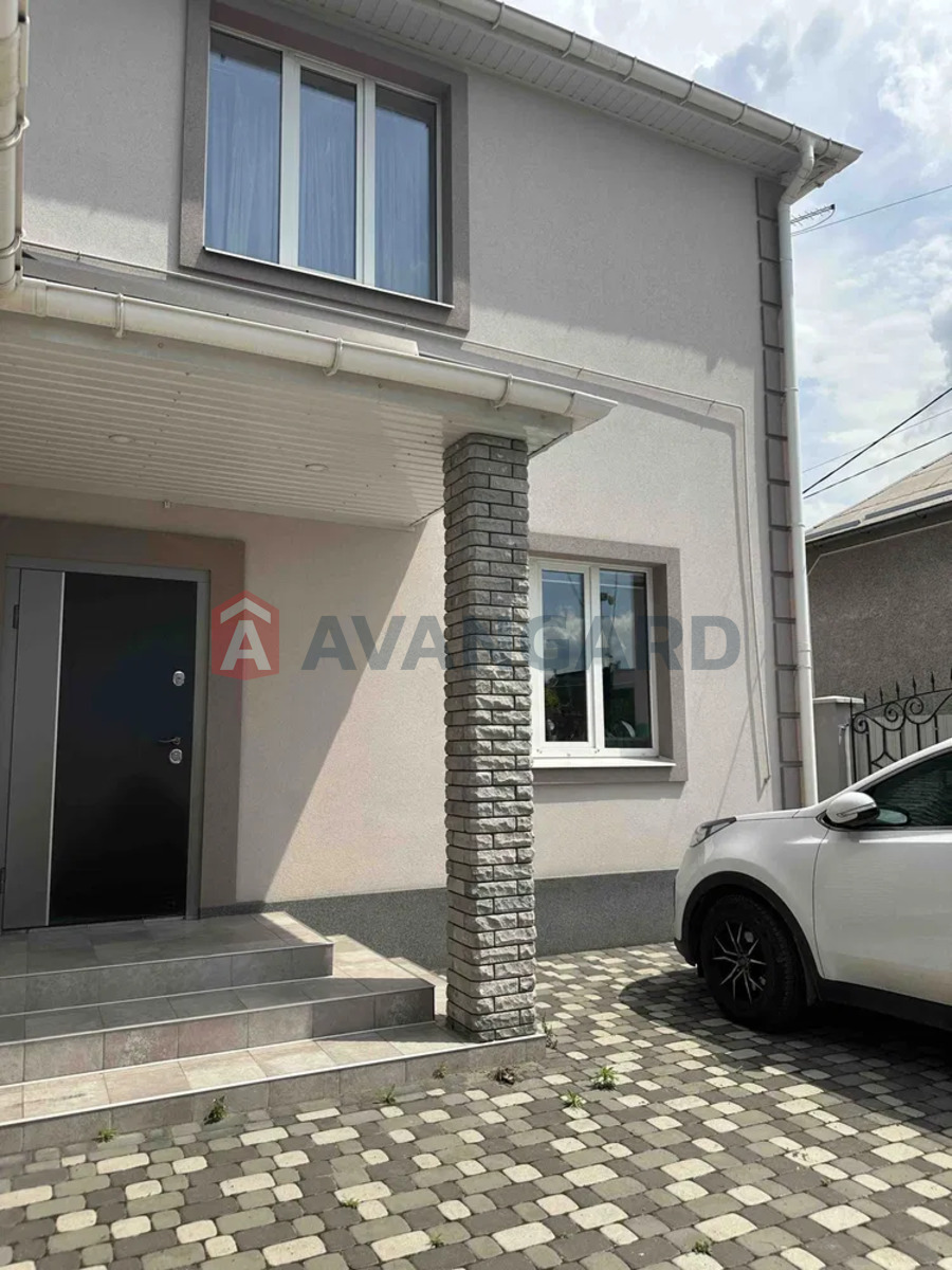 Будинок, 220 кв.м. фото 3 Будинок, 220 кв.м. фото 3