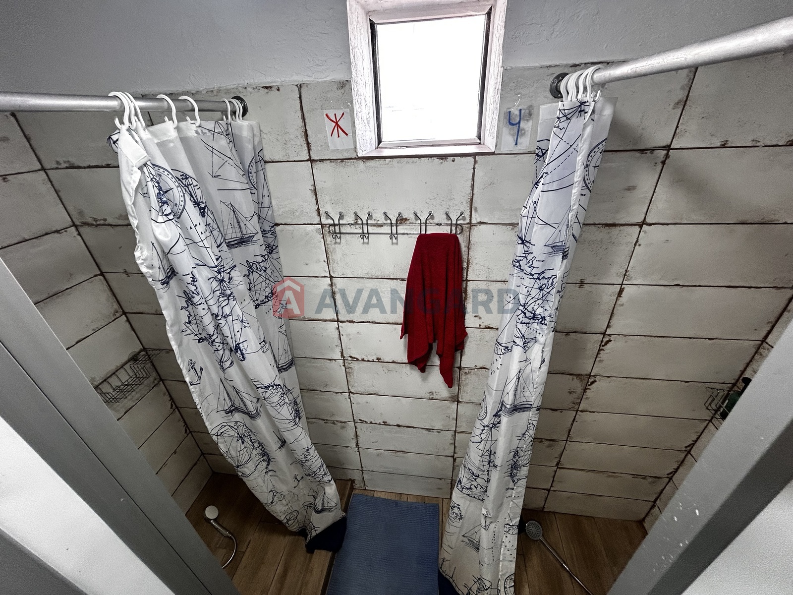 �������, 81 ��.�. ���� 18