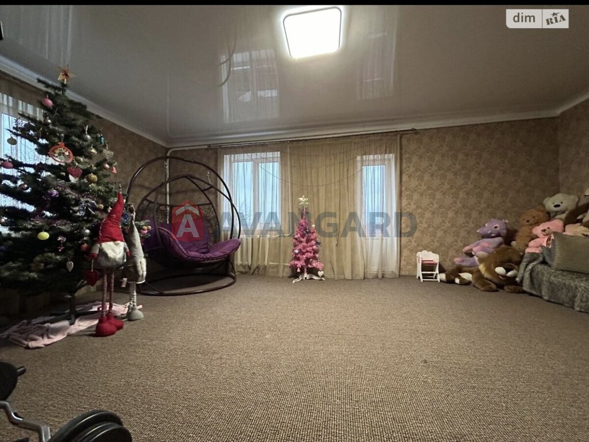 �������, 240 ��.�. ���� 20