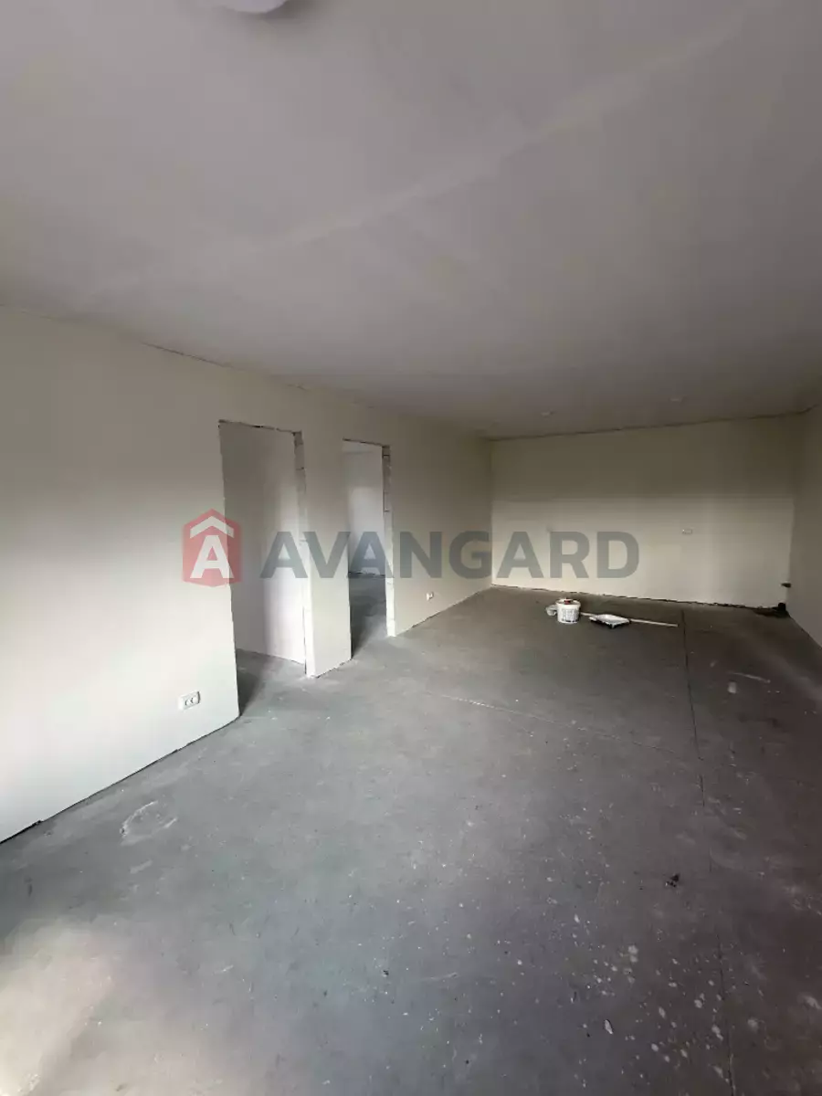 ����, 90 ��.�. ���� 8