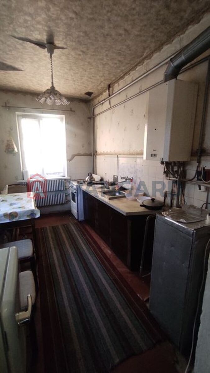 �������, 70 ��.�. ���� 7