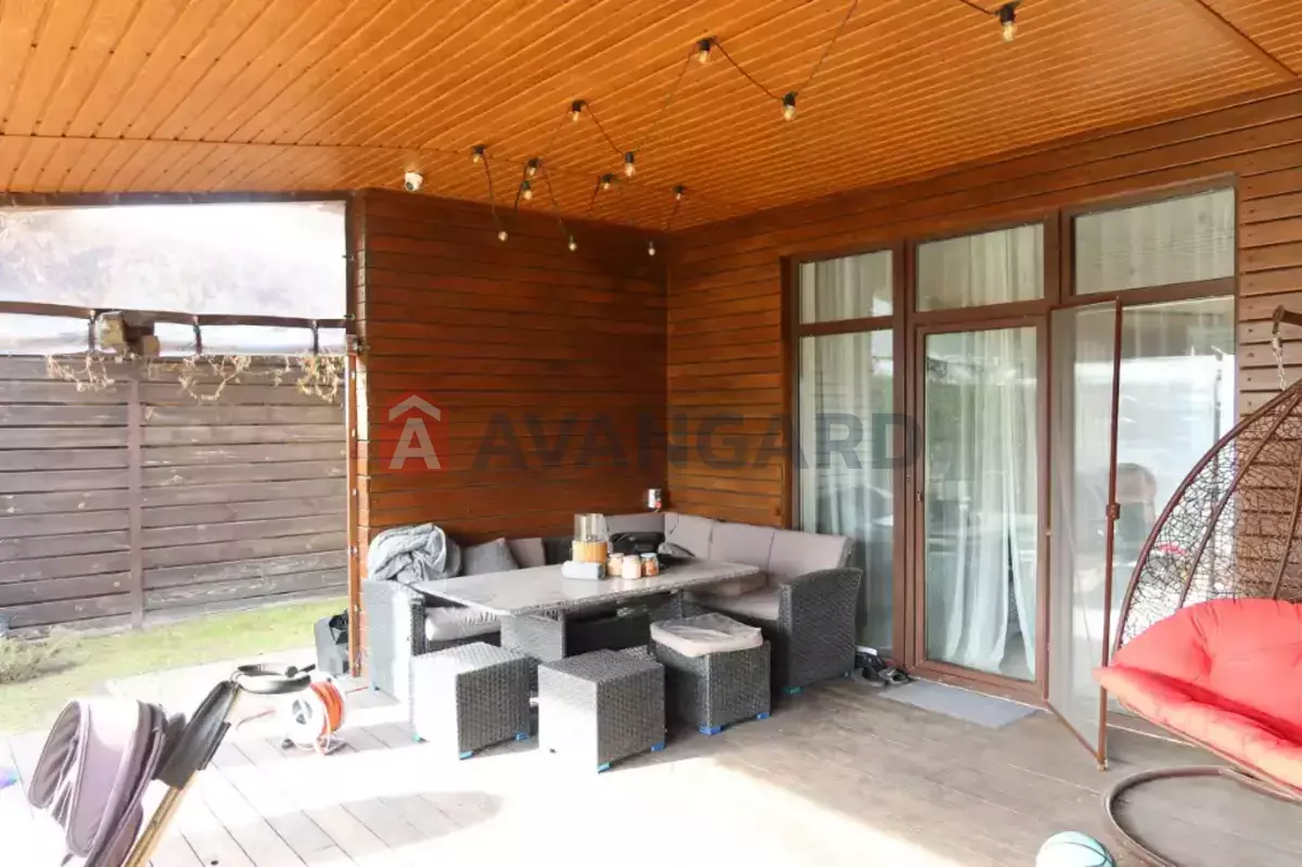 �������, 140 ��.�. ���� 7