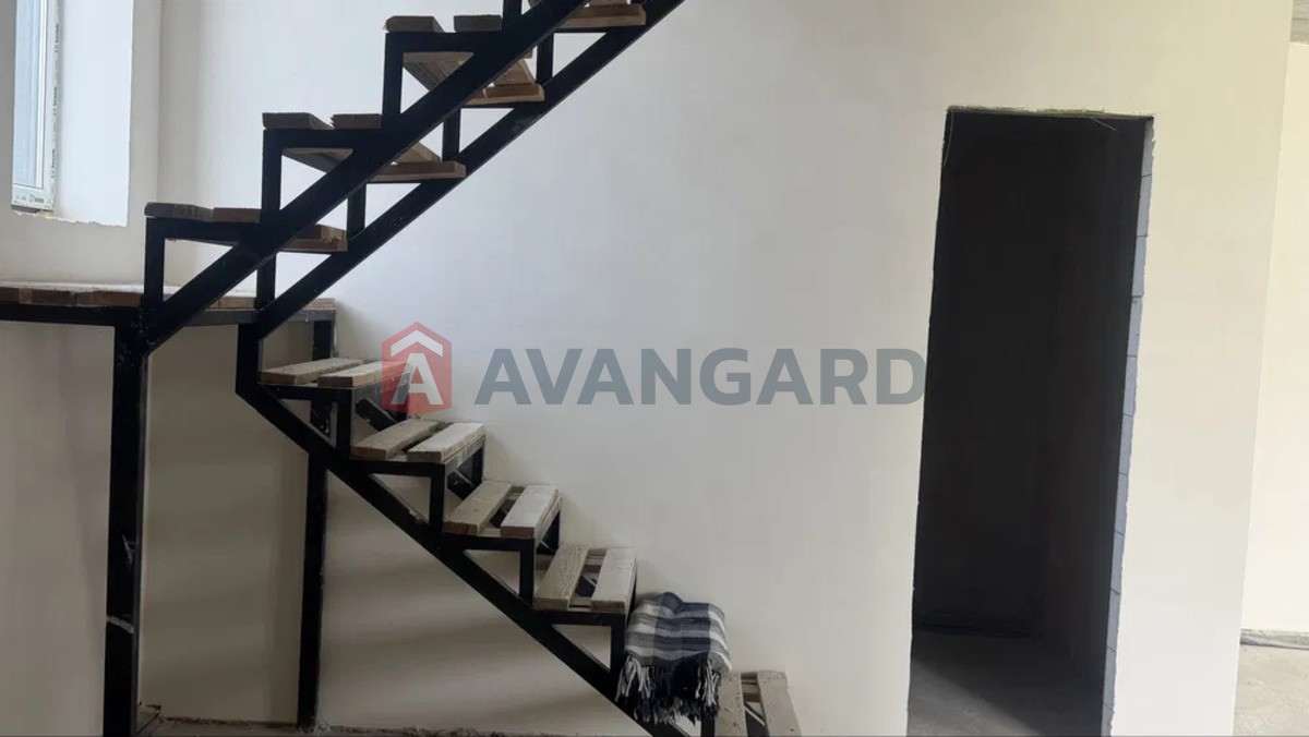 �������, 117 ��.�. ���� 4