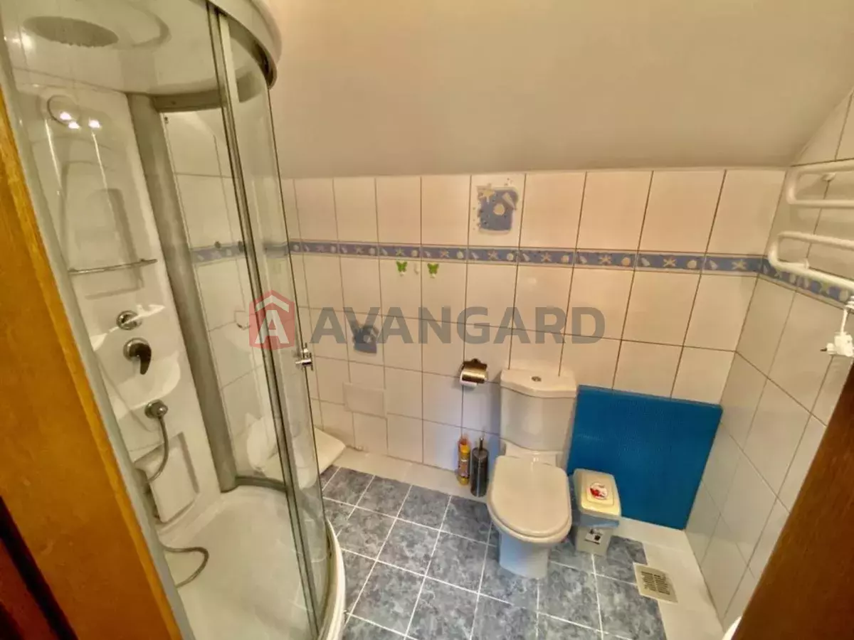 �������, 166 ��.�. ���� 13