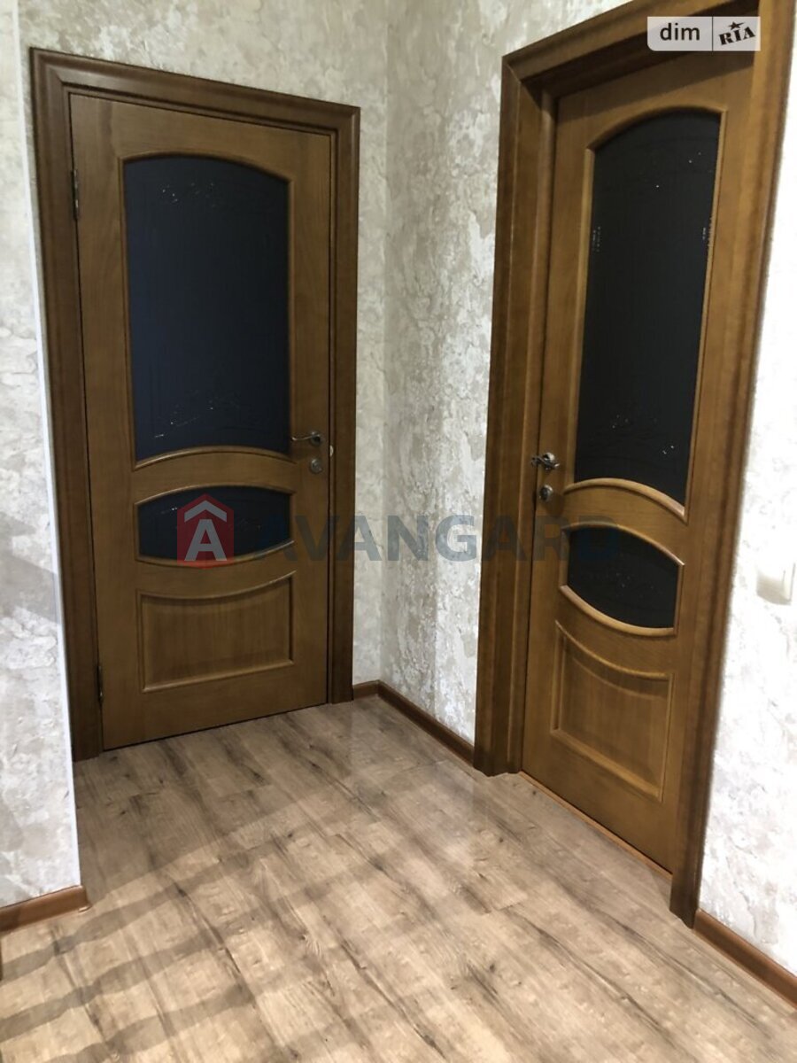 ���, 150 ��.�. ���� 12