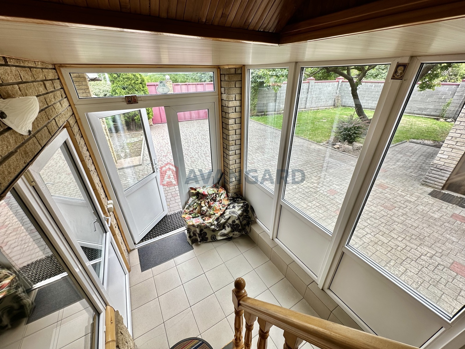 �������, 188 ��.�. ���� 27