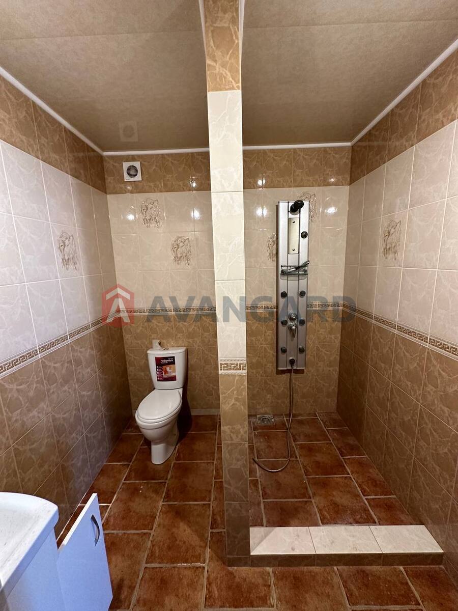 �������, 740 ��.�. ���� 25