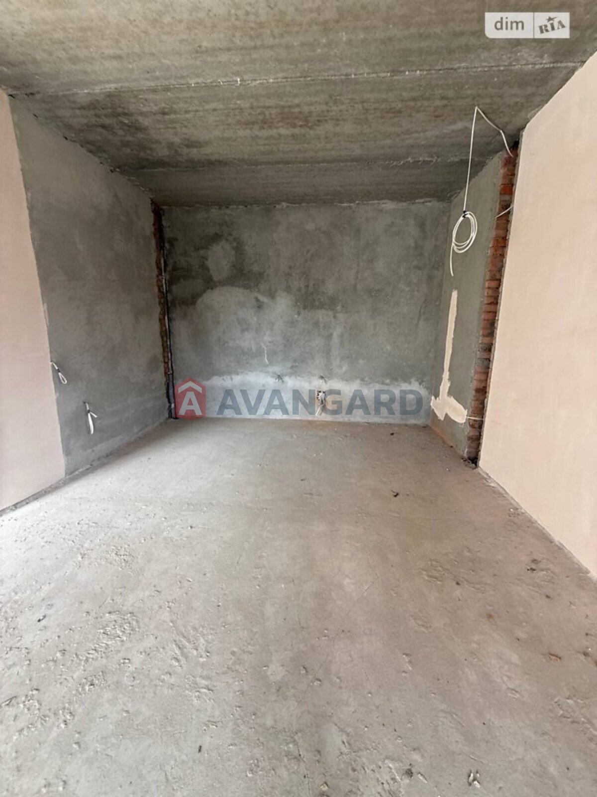 300 ��.�. ���� 22