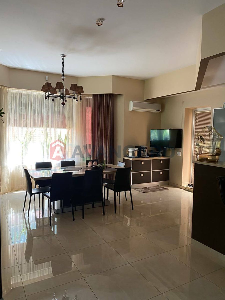 �������, 275 ��.�. ���� 14