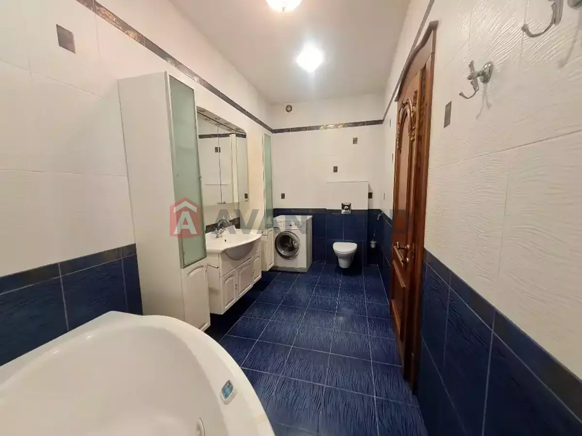 �������, 150 ��.�. ���� 11