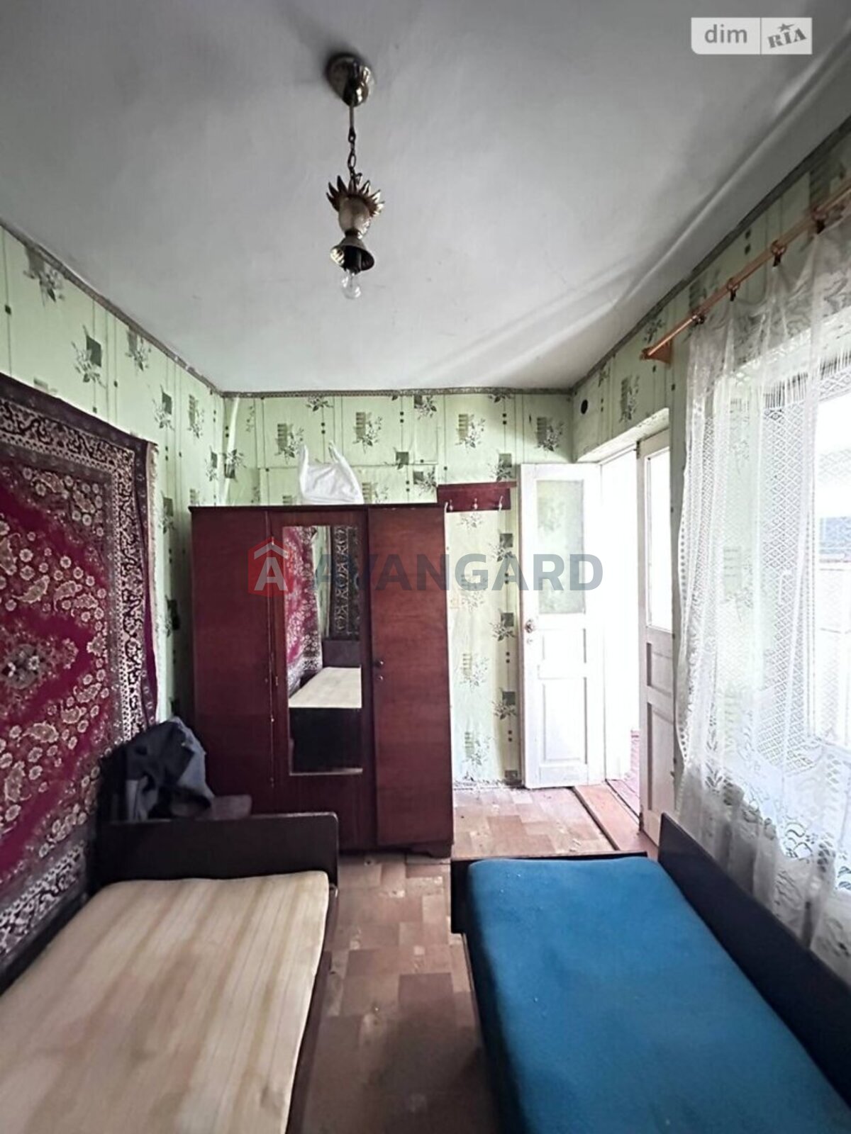 ������� �������, 76 ��.�. ���� 2