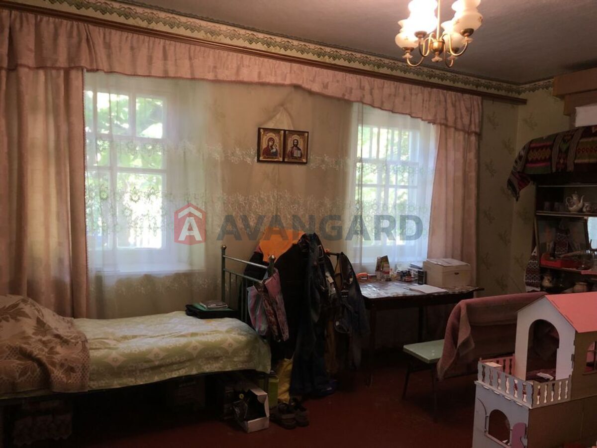 �������, 89 ��.�. ���� 13