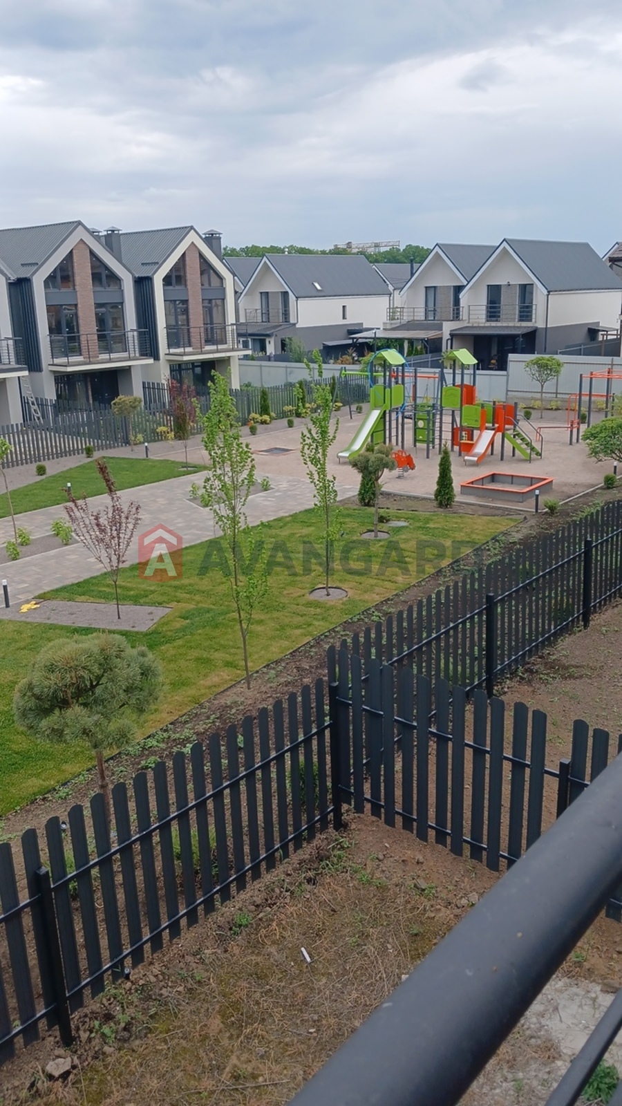 ��������, 180 ��.�. ���� 15