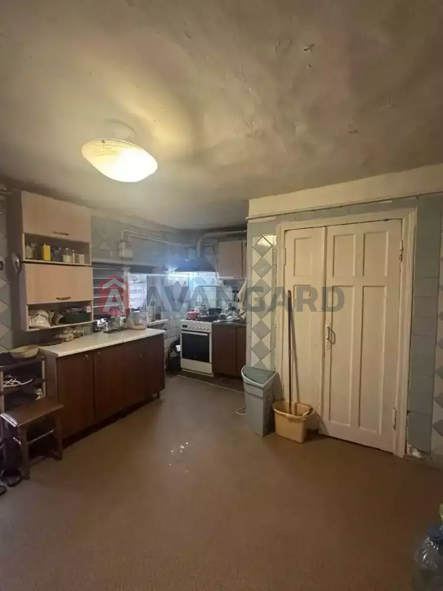 ������� �������, 64 ��.�. ���� 12