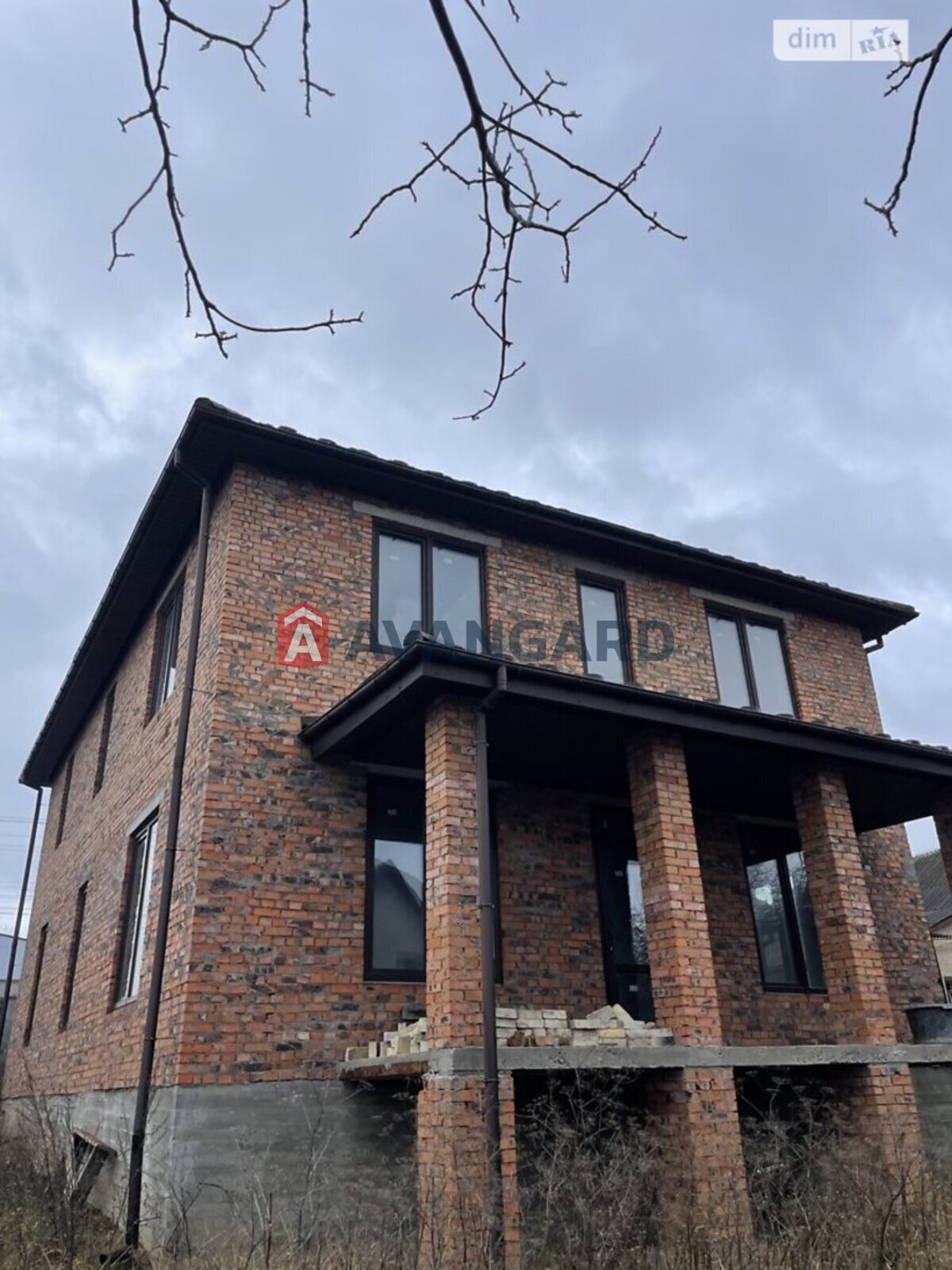 �������, 230 ��.�. ���� 7