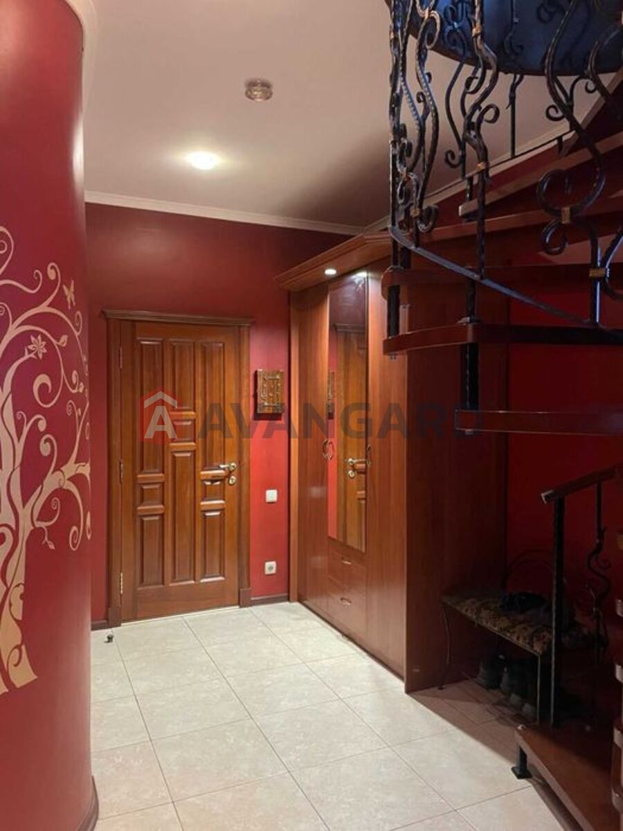 �������, 125 ��.�. ���� 19