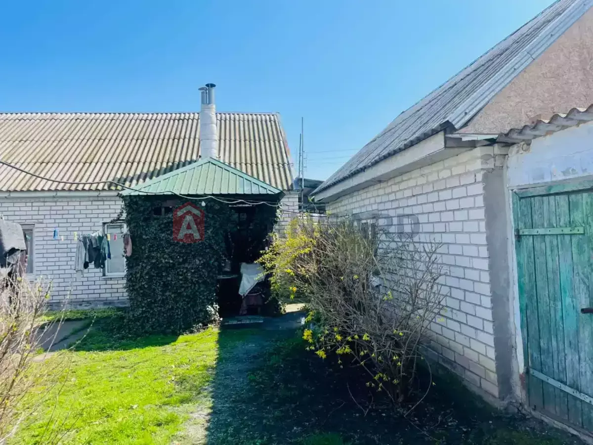 �������, 50 ��.�. ���� 9