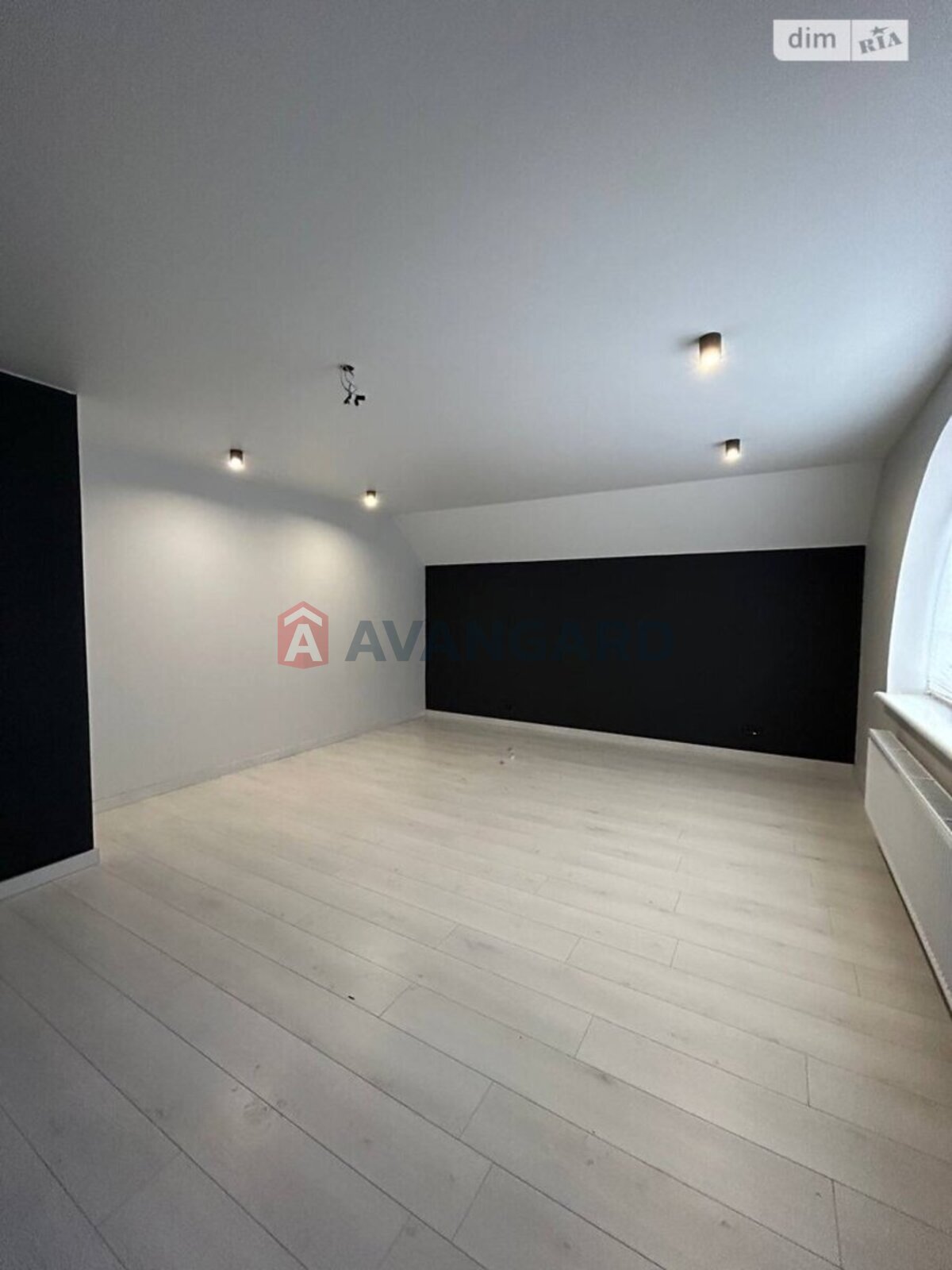 ������� �������, 206 ��.�. ���� 21