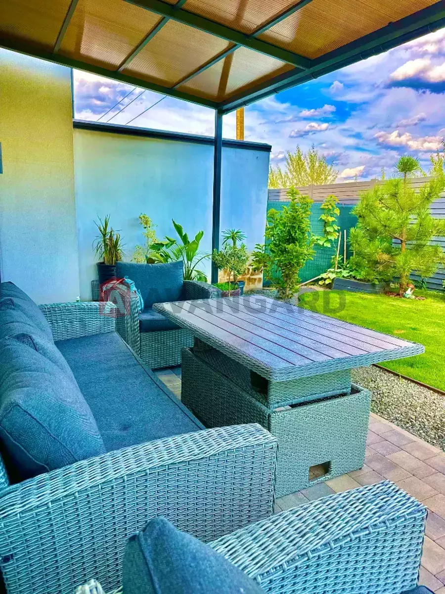 �������, 140 ��.�. ���� 2