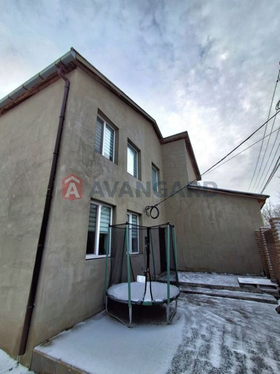 �������, 280 ��.�. ���� 4