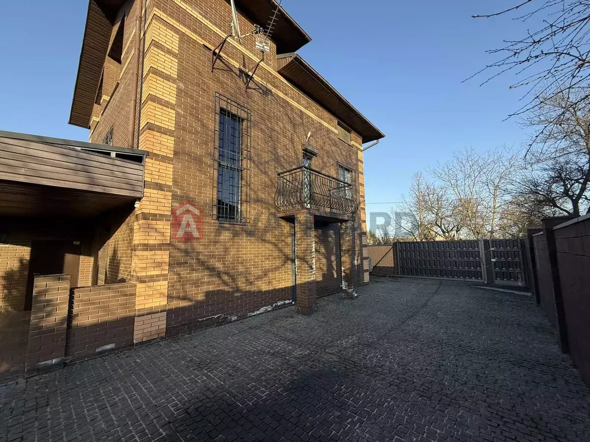 �������, 114 ��.�. ���� 7