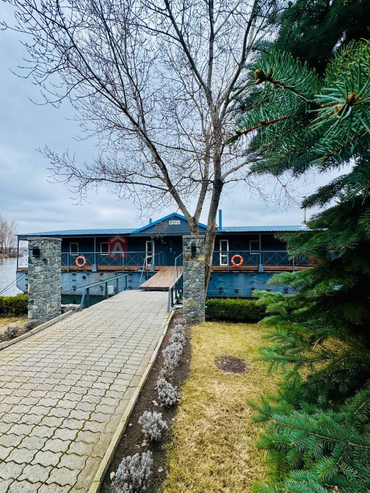 ���, 200 ��.�. ���� 21