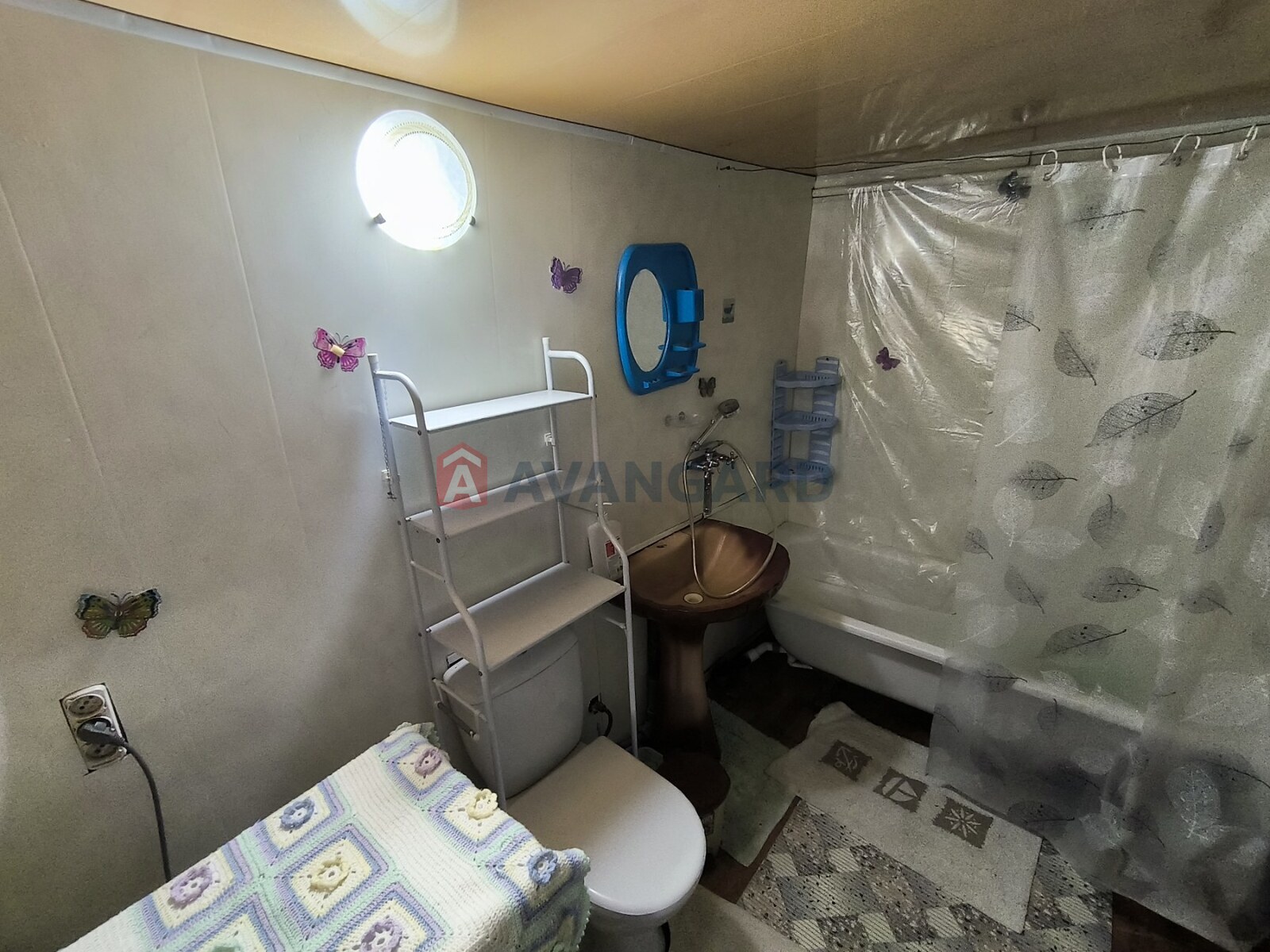 �������, 138 ��.�. ���� 16