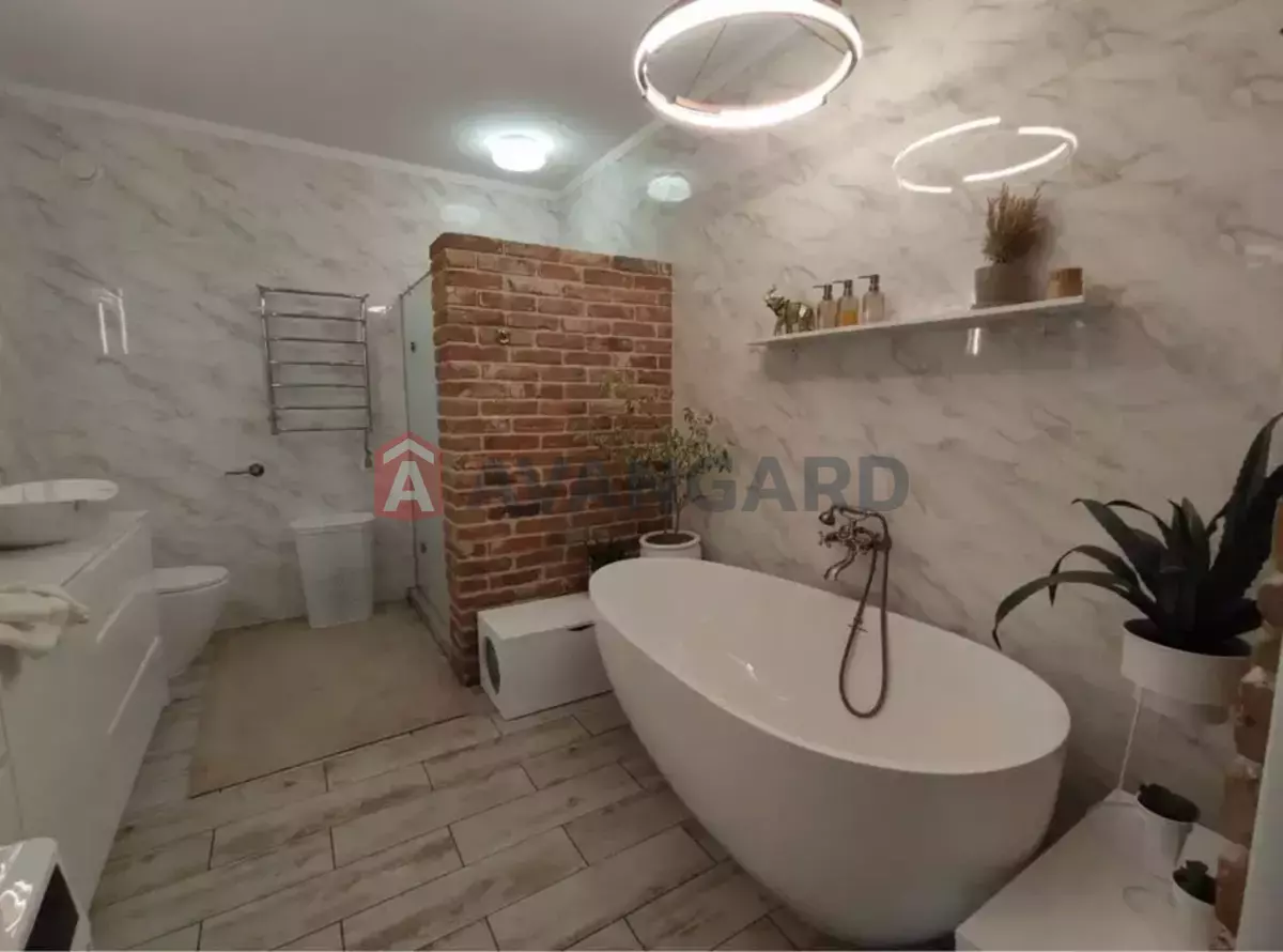 �������, 200 ��.�. ���� 4