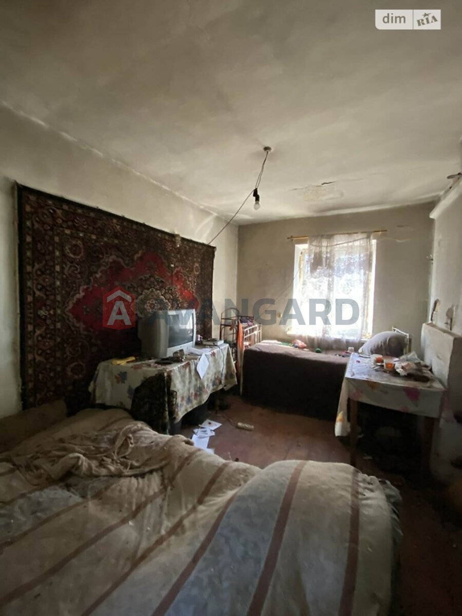 �������, 80 ��.�. ���� 21