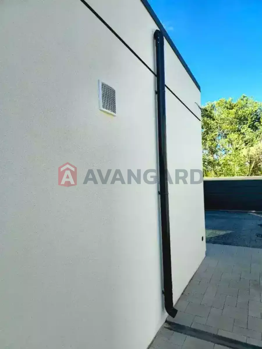 �������, 105 ��.�. ���� 9