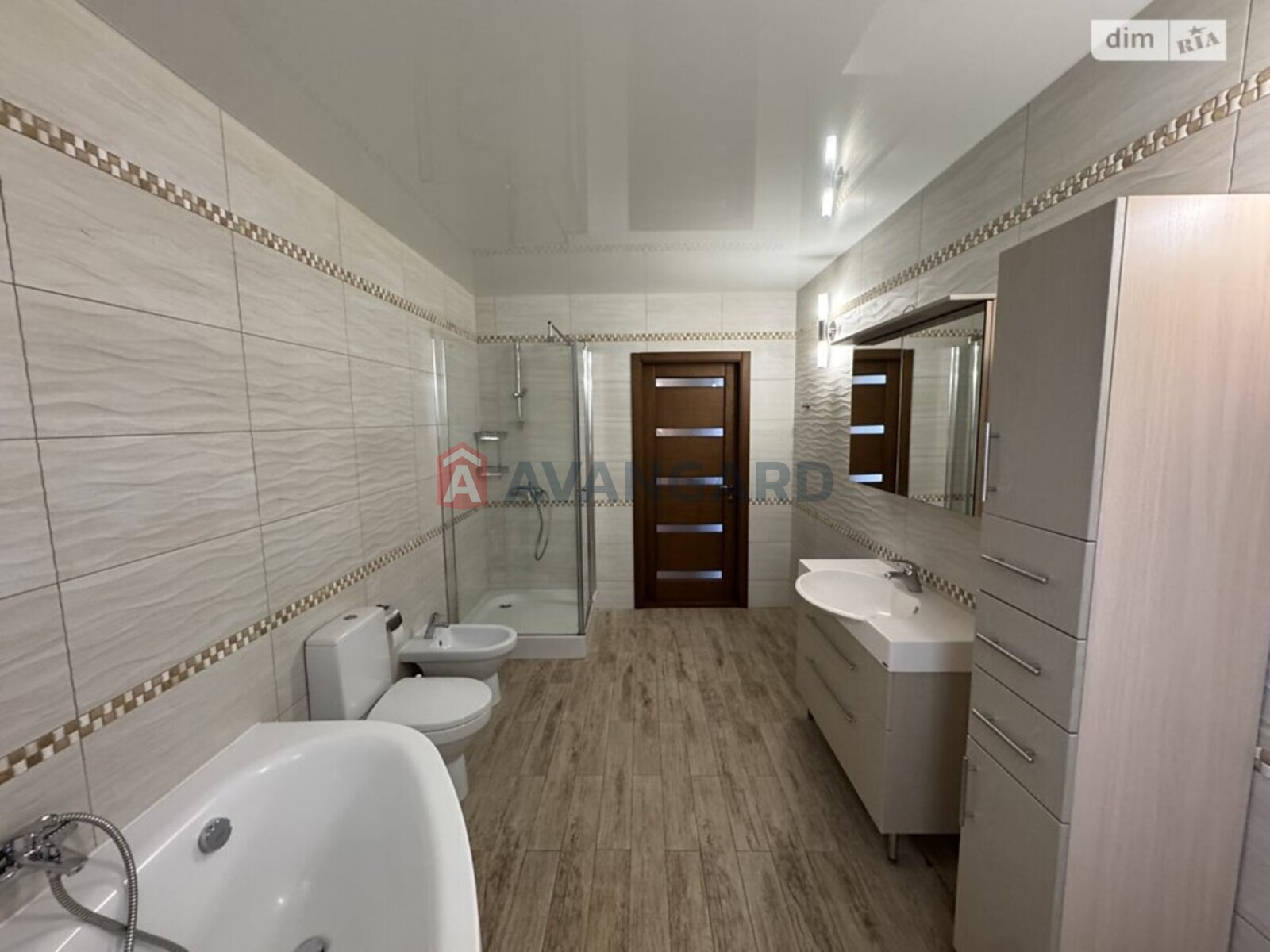 ���, 205 ��.�. ���� 6