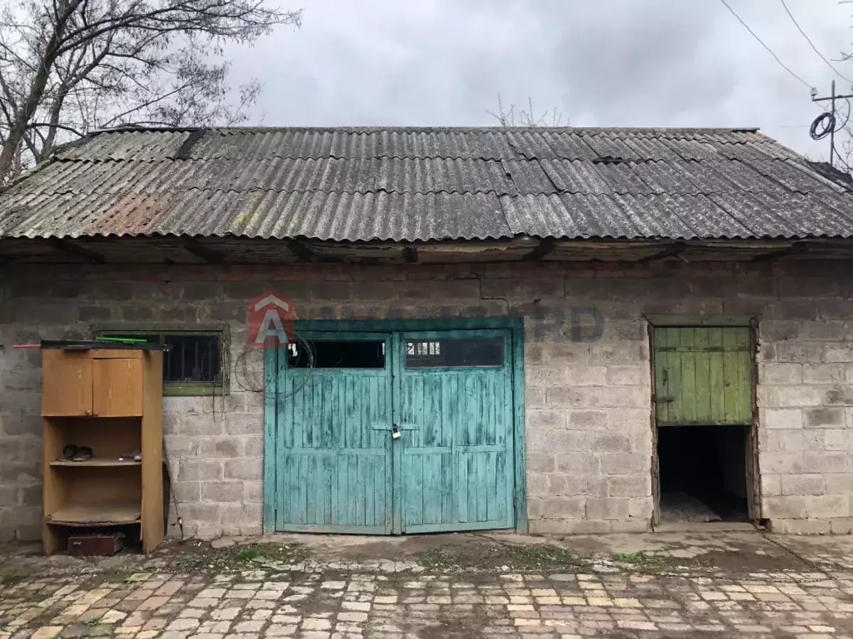 �������, 55 ��.�. ���� 8