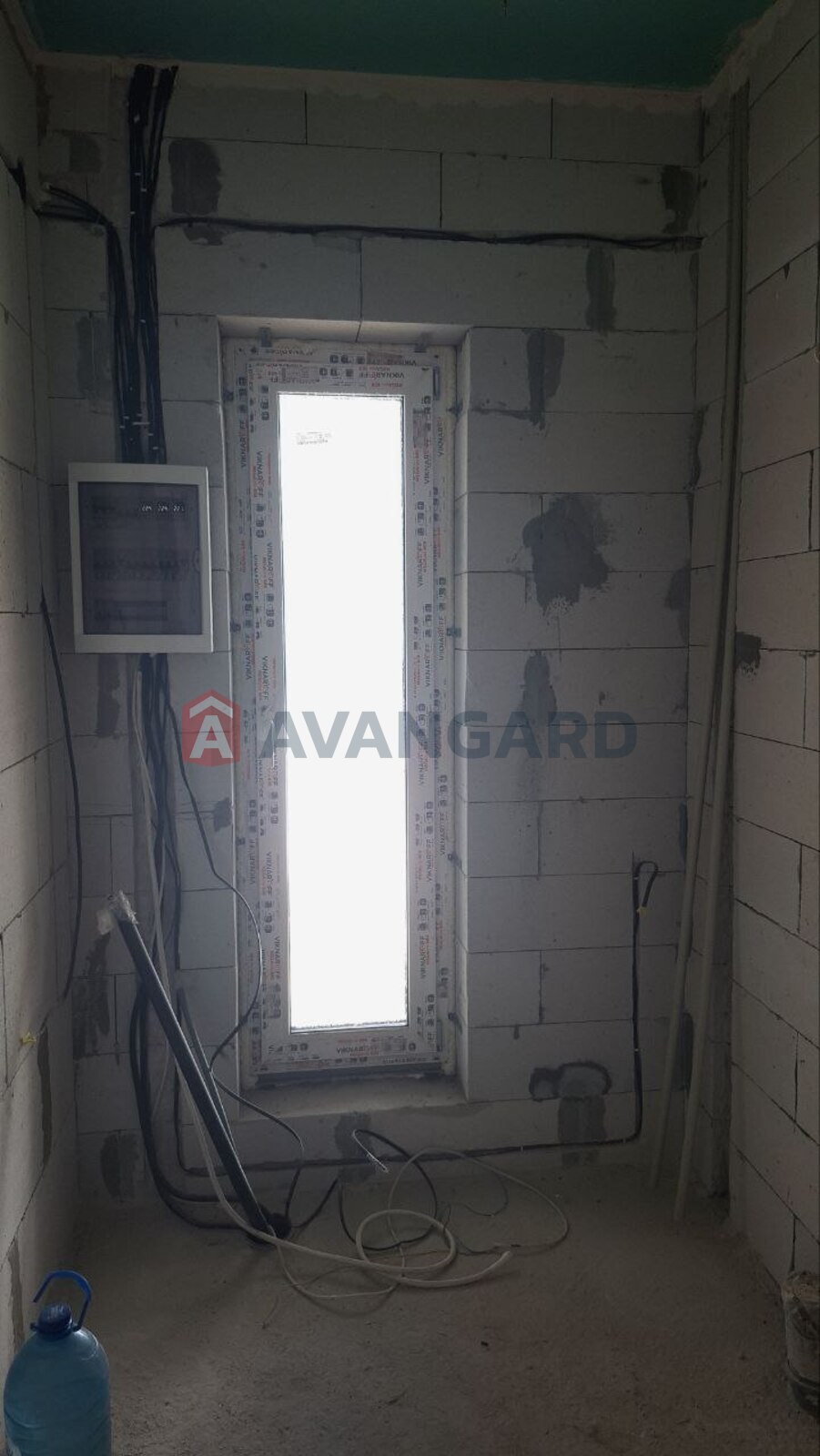 �������, 200 ��.�. ���� 12