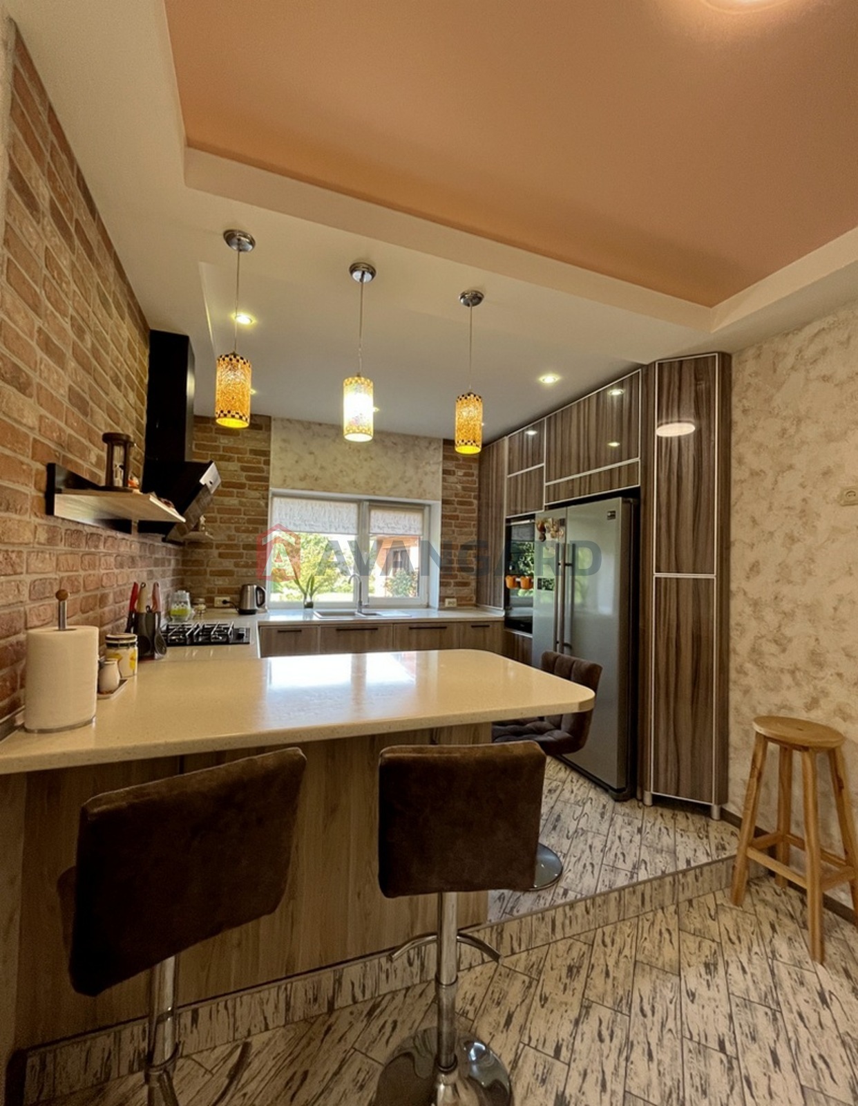 �������, 150 ��.�. ���� 9