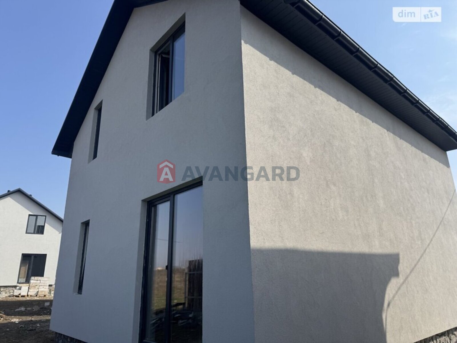 �������, 100 ��.�. ���� 8