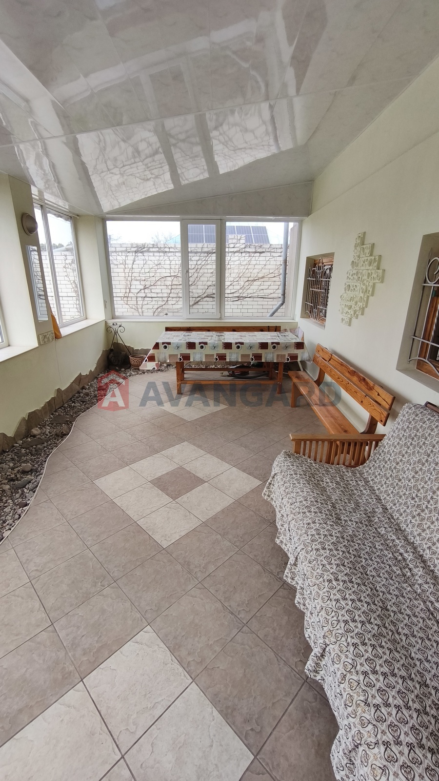 �������, 160 ��.�. ���� 24