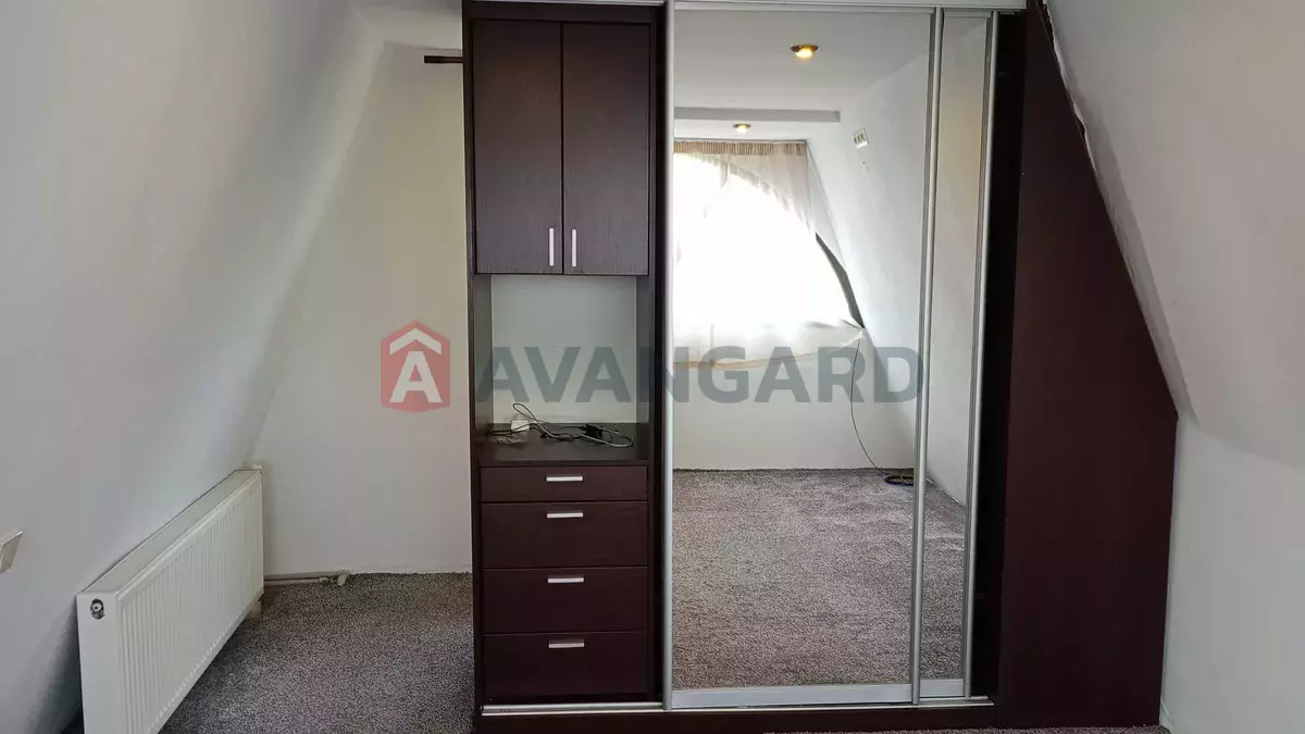 ����, 53 ��.�. ���� 1