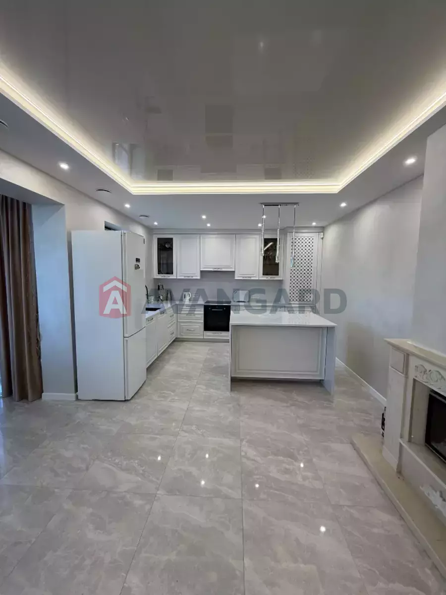 ���, 160 ��.�. ���� 13