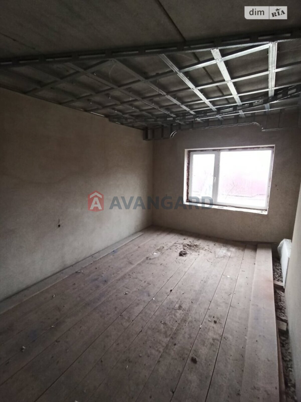 �������, 280 ��.�. ���� 13