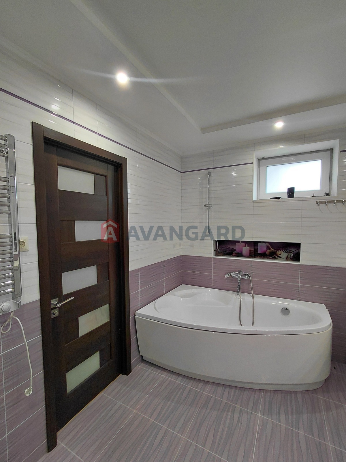 �������, 90 ��.�. ���� 8