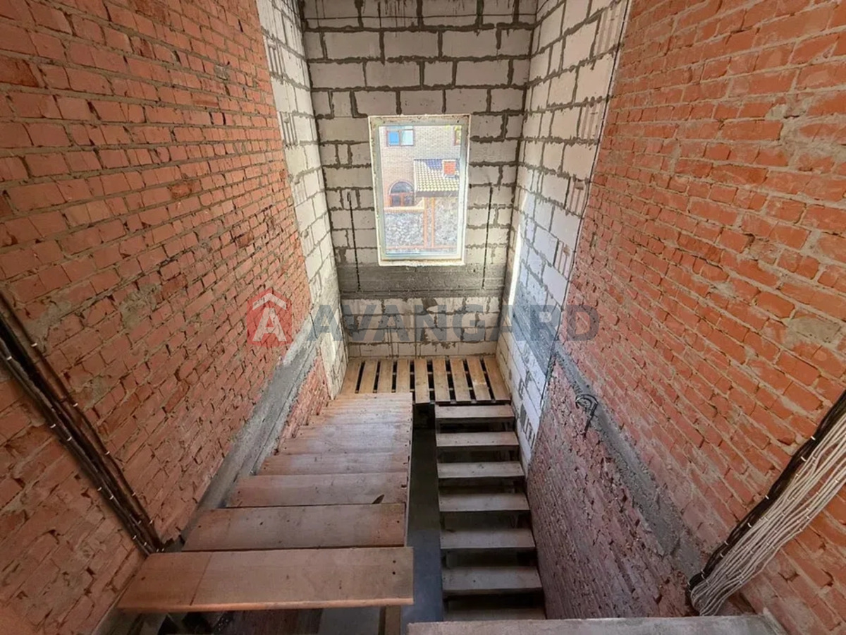 ���, 182 ��.�. ���� 8